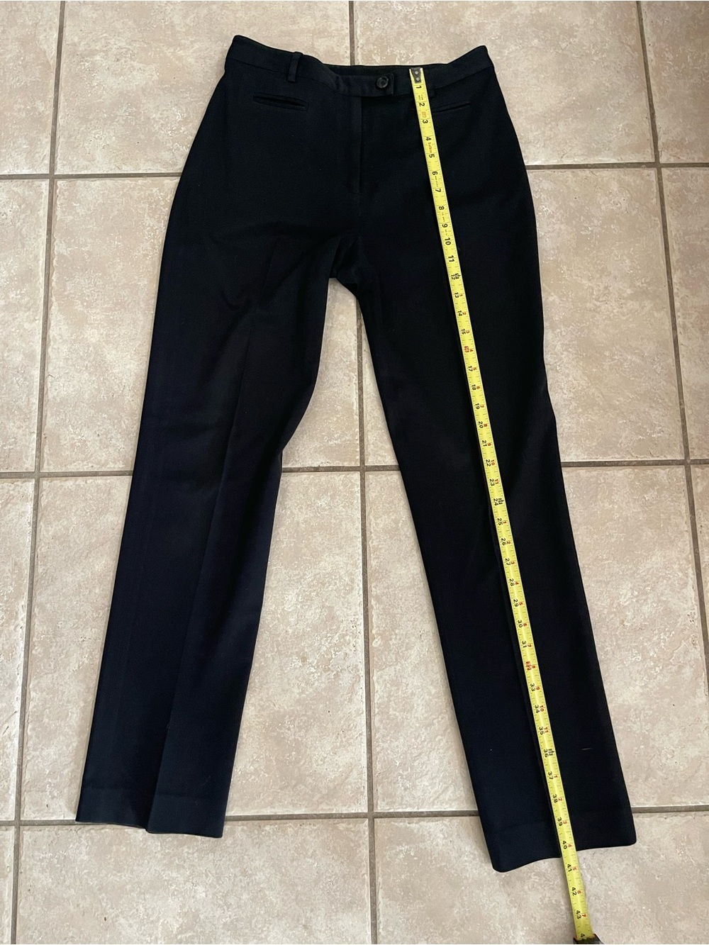 Express Women’s Black Straight Leg Pants w/Extended Tab Button Closure, Size 7/8 - Picture 2 of 8